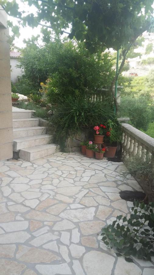 Apartmani Tatjana Rab Town Exterior photo
